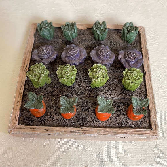 All New Fairy Garden Items: Veggie Garden, Bucket, Chair, Frog, Pebbles - Picture 2 of 7